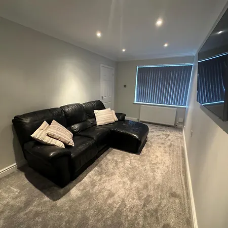Sheffield Edge Hideaway Apartment Mosborough Exterior photo