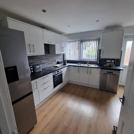 Sheffield Edge Hideaway Apartment Mosborough Exterior photo